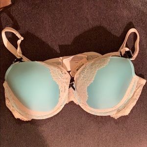 Victoria’s Secret NWT bra